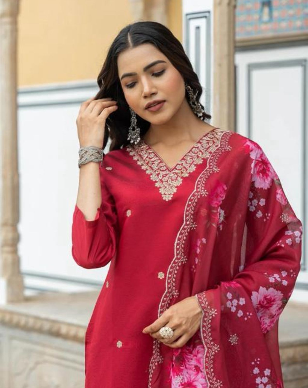 WhatsApp Image 2025-11-25 at 10.50.28 PM (1)