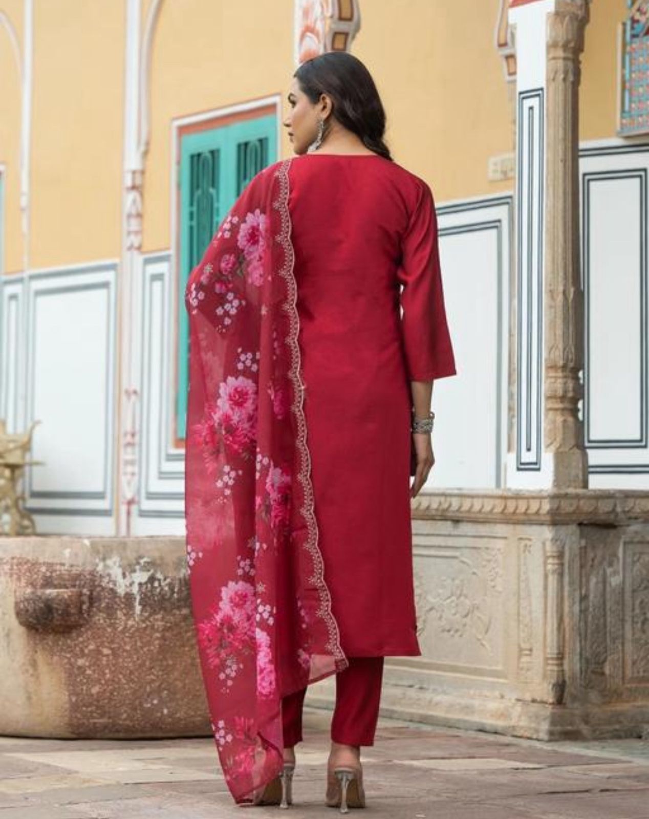 WhatsApp Image 2025-11-25 at 10.50.29 PM (1)